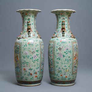 A pair of large Chinese famille verte celadon-ground vases with figural design, 19th C. — photo 4