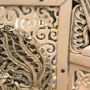 A pair of large Chinese inlaid ivory groups of the imperial couple, ca. 1900 — photo 22