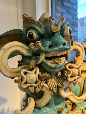 A pair of large Chinese polychrome-glazed Shiwan stoneware Buddhist lions, 19th C. — photo 21