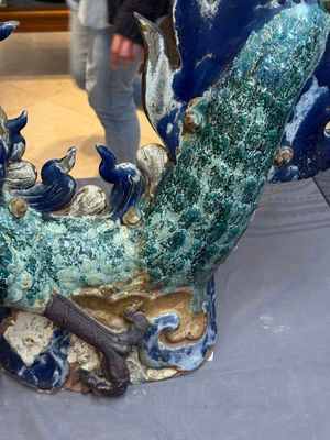 A pair of large Chinese polychrome-glazed Shiwan stoneware dragons, 19th C. — 照片 3
