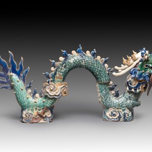 A pair of large Chinese polychrome-glazed Shiwan stoneware dragons, 19th C. — 照片 7