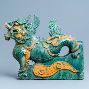 A pair of large Chinese sancai-glazed dragon roof tiles, Ming/Qing — 照片 3