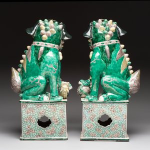 A pair of large Chinese verte biscuit Buddhist lions, 19th C. — photo 3