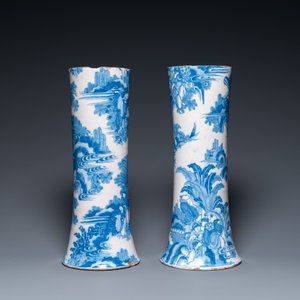 A pair of large Dutch Delft blue and white chinoiserie vases, 17th C. — photo 4