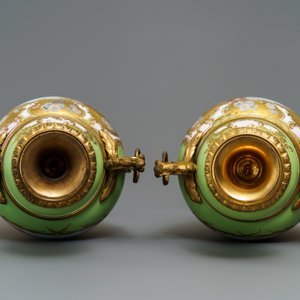 A pair of large gilt bronze-mounted Sèvres porcelain vases, France, 19th C. — photo 6