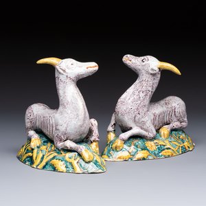 A pair of large polychrome Dutch Delft models of goats, 18th C. — photo 1