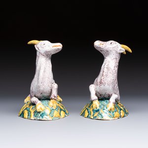 A pair of large polychrome Dutch Delft models of goats, 18th C. — photo 3