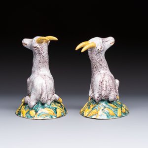 A pair of large polychrome Dutch Delft models of goats, 18th C. — photo 5