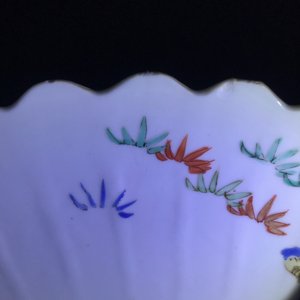 A pair of lobed Chinese famille verte Kakiemon-style 'tiger' plates, Kangxi — 照片 11