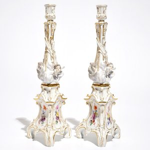 A pair of Meissen porcelain candlesticks, Germany, 19th C. — photo 1