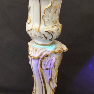 A pair of Meissen porcelain candlesticks, Germany, 19th C. — photo 7