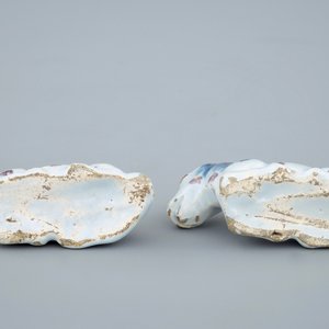 A pair of miniature polychrome Dutch Delft models of horses, 18th C. — 照片 4