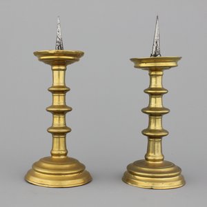 A pair of Nuremberg brass pricket candlesticks, ca. 1500 — photo 1
