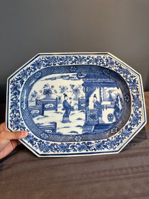 A pair of octagonal Chinese blue and white 'court ladies' dishes, Yongzheng — photo 11