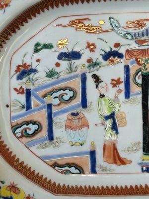 A pair of octagonal Chinese blue and white 'Xi Xiang Ji' dishes and a pair of famille rose dishes, Yongzheng — 照片 4