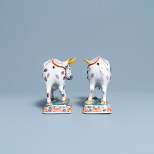 A pair of of polychrome Dutch Delft models of cows, 18th C. — 照片 5