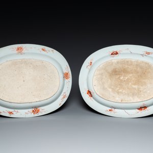 A pair of oval Chinese famille rose 'Pompadour' dishes, Qianlong, ca. 1745 — 照片 3