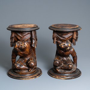 A pair of patinated coniferous wood candle supports in the shape of kneeling Moors, Venice, Italy, 17/18th C. — photo 1