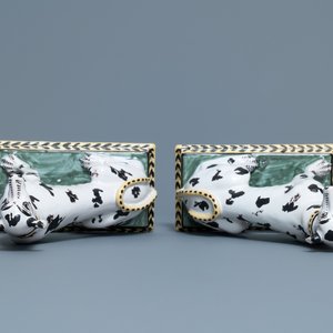 A pair of polychrome Brussels faience models of spotted greyhound dogs, 18th C. — photo 7