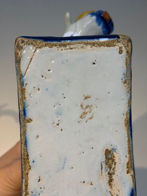 A pair of polychrome Dutch Delft cows, 18th C. — photo 36