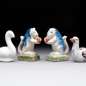 A pair of polychrome Dutch Delft miniature models of squirrels, a duck and a swan, 18th C. — photo 1