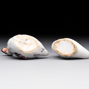 A pair of polychrome Dutch Delft miniature models of squirrels, a duck and a swan, 18th C. — photo 14