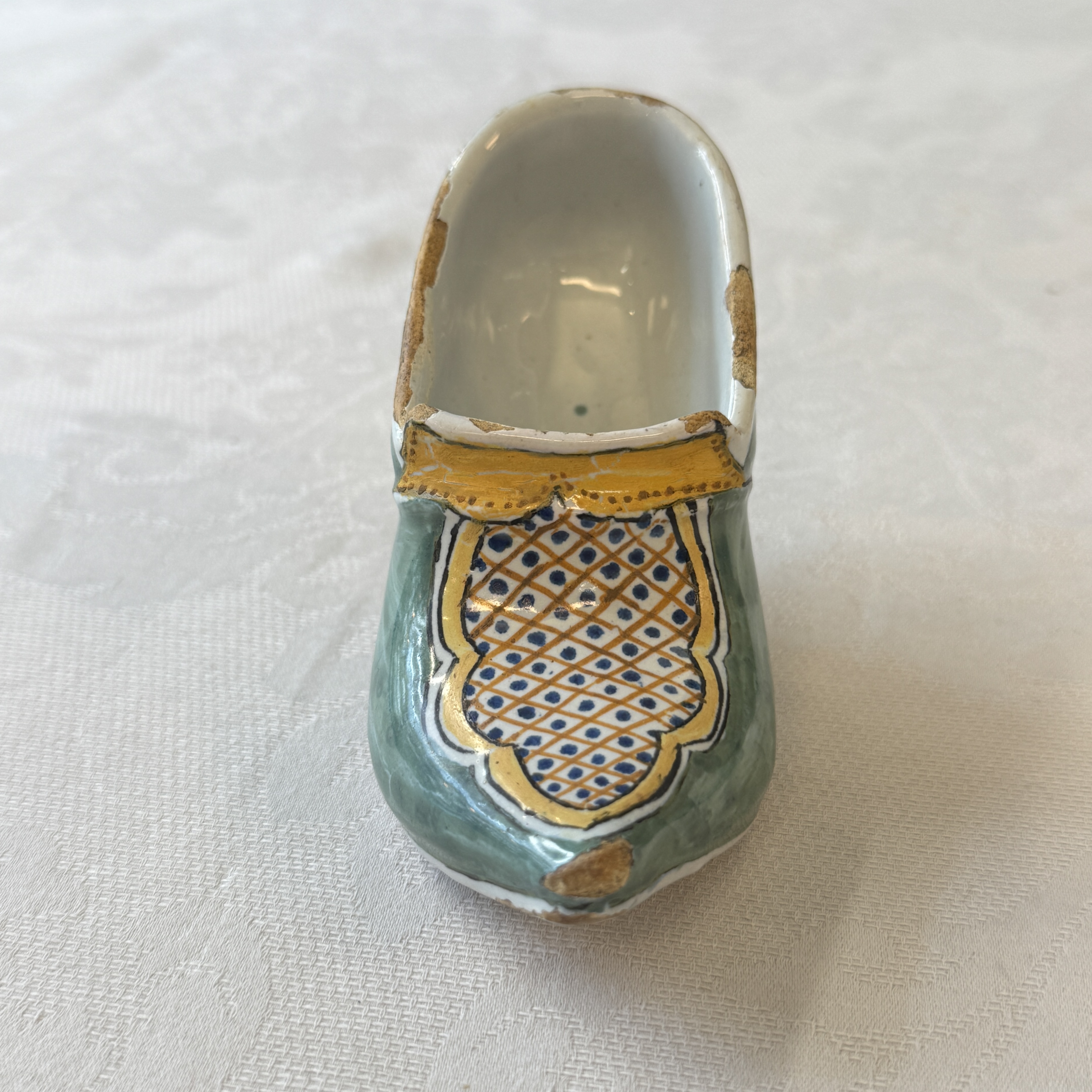 A pair of polychrome Dutch Delft models of shoes — photo 2