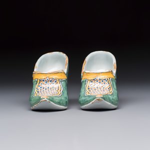 A pair of polychrome Dutch Delft models of shoes — photo 5