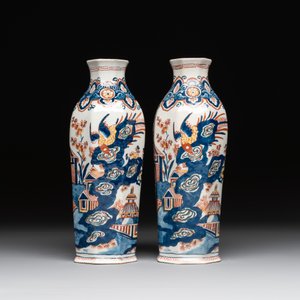 A pair of polychrome Dutch Delft octagonal chinoiserie vases, 18th C. — photo 4