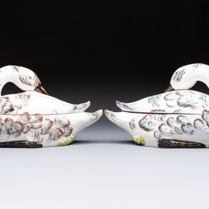 A pair of polychrome Italian faience goose-form tureens and covers, Bassano del Grappa, 19th C. — photo 5