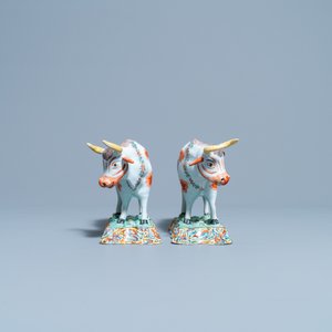 A pair of polychrome petit feu and gilded Dutch Delft models of cows, 1st half 18th C. — 照片 4