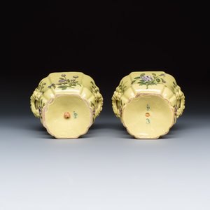 A pair of polychrome yellow-ground Dutch Delft jardinières with floral design — photo 8