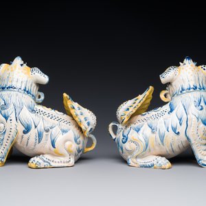 A pair of Portuguese polychrome faience sculptures of lions, 17/18th C. — 照片 2