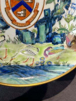 A pair of rare Chinese Canton famille rose armorial soup plates with the arms of Wight, ca. 1810 — 照片 24