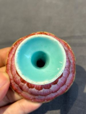 A pair of rare Chinese famille rose lotus-shaped stem cups, Yongzheng — photo 17