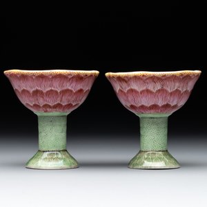 A pair of rare Chinese famille rose lotus-shaped stem cups, Yongzheng — photo 3