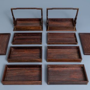 A pair of rectangular Chinese three-tiered hongmu wooden covered boxes, 19th C. — 照片 8