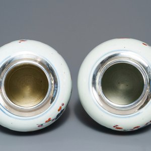 A pair of silver-mounted Chinese rose-Imari jars with floral design, Qianlong — 照片 7