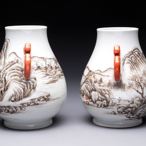 A pair of small Chinese grisaille 'hu' vases with winter landscapes, Qianlong and Tangying marks, Republic — photo 5