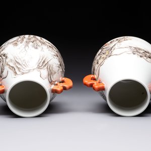 A pair of small Chinese grisaille 'hu' vases with winter landscapes, Qianlong and Tangying marks, Republic — photo 6