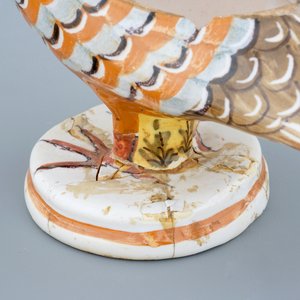 A pair of Spanish bird-shaped tureens, Alcora, 18th C. — 照片 11