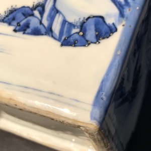 A pair of square Chinese blue and white 'immortals' tea caddies, Wanli — photo 17