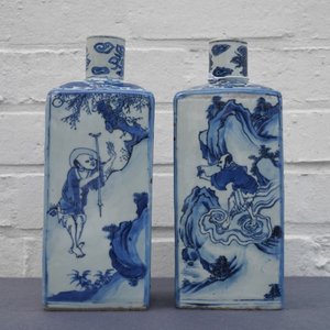 A pair of square Chinese blue and white 'immortals' tea caddies, Wanli — photo 10