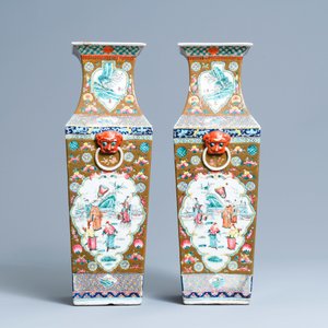A pair of square Chinese famille rose brown-ground vases, 19th C. — 照片 2