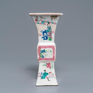 A pair of square Chinese famille rose 'Romance of the Western chamber' vases, Yongzheng — 照片 6