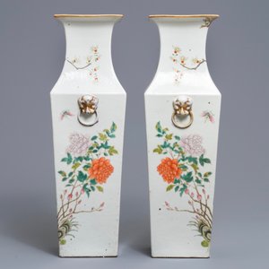 A pair of square Chinese vases with floral design, 19th C. — photo 4