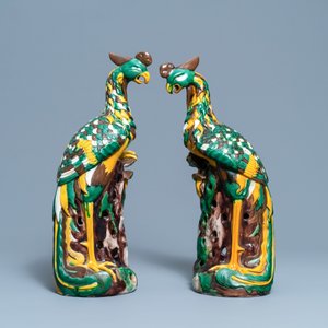 A pair of tall Chinese sancai-glazed models of phoenixes, Republic — photo 2