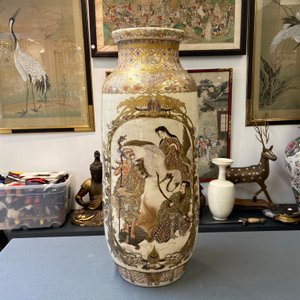 A pair of tall Japanese Satsuma vases, Meiji, 19th C. — 照片 7