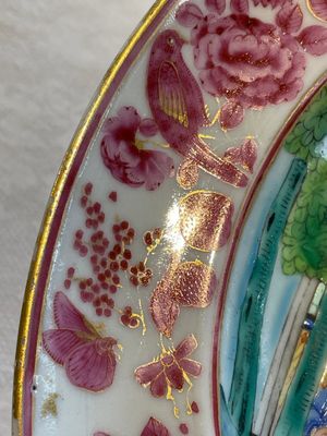 A pair of unusual and fine Chinese Canton famille rose deep dishes, 19th C. — photo 4