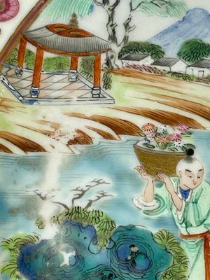 A pair of unusual and fine Chinese Canton famille rose dishes, 19th C. — 照片 5